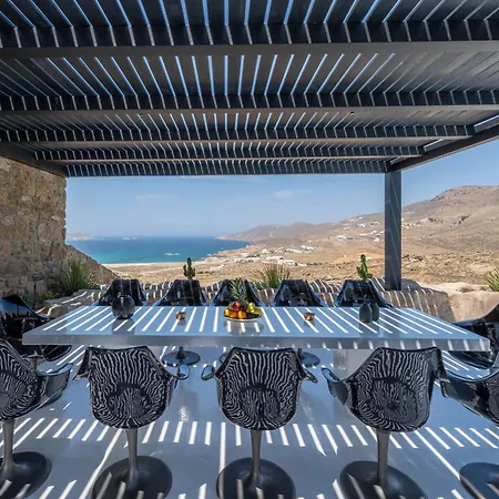 Mega Mansion Mykonos 2 *