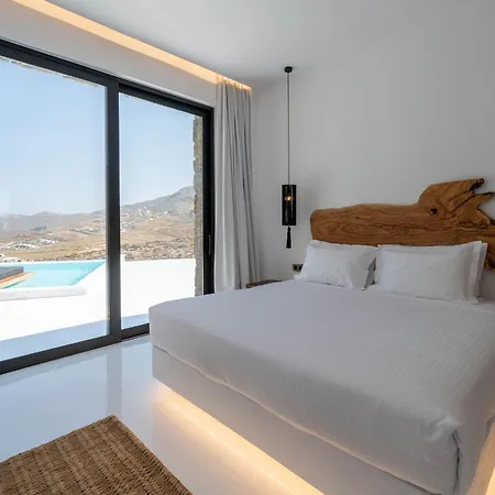 Mega Mansion Mykonos 2