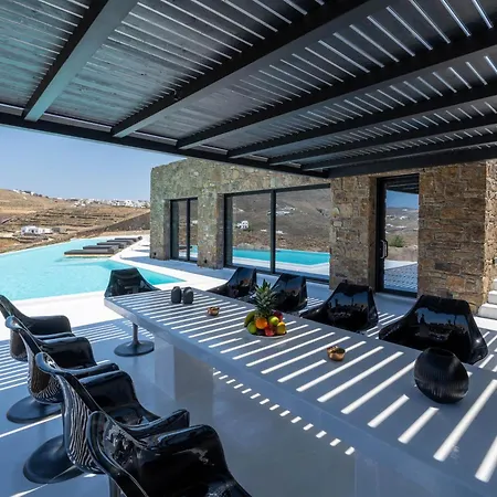 Mega Mansion Mykonos 2 ヴィラ *